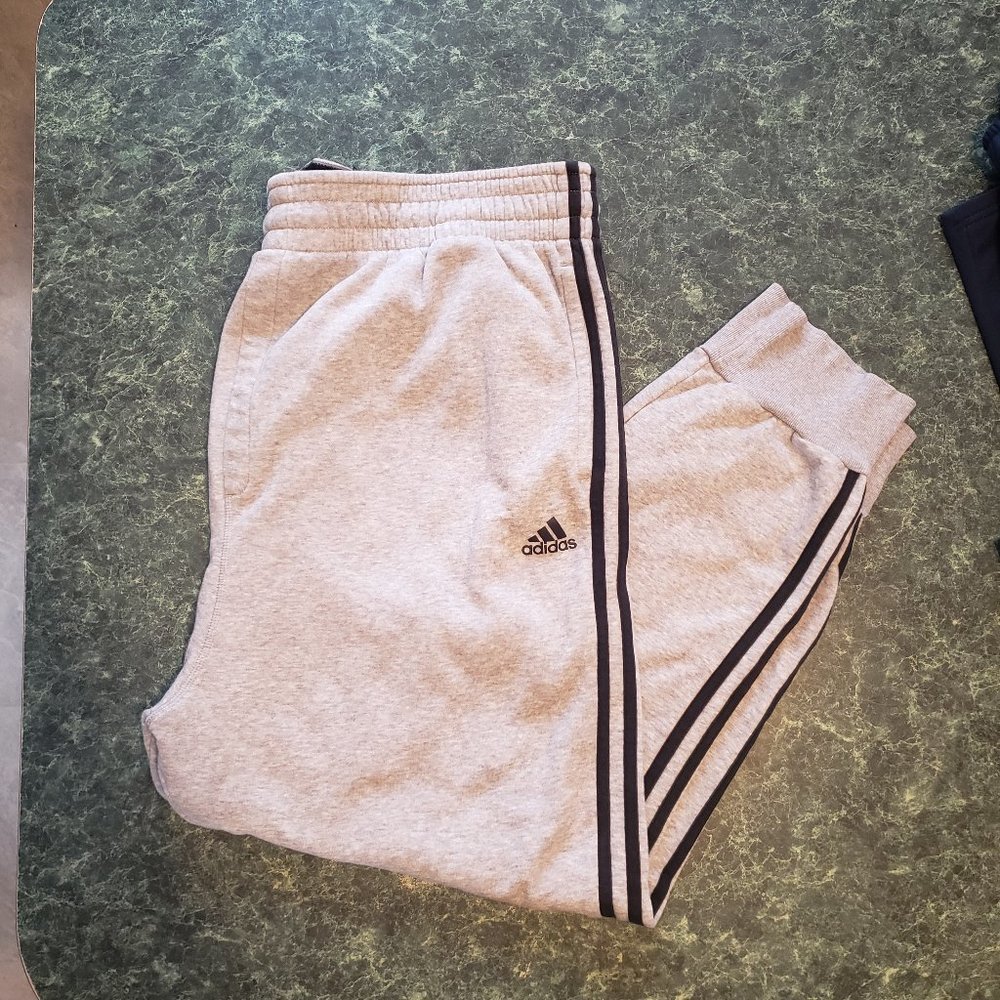 Adidas 3-stripe 3/4 length pants